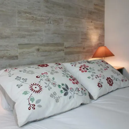 Villa Pro Touristic Montejunto *